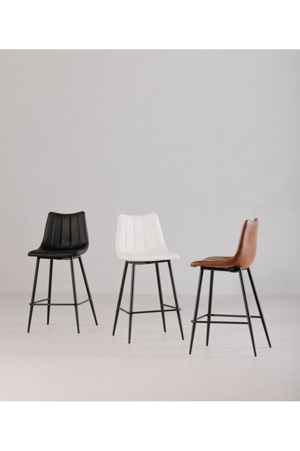 Luxury Upholstered Modern Bar Stools European Style for Villa