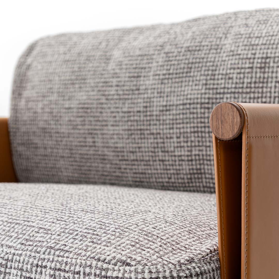 Luxury SC2 Armchair Modern Italian Style for Villa