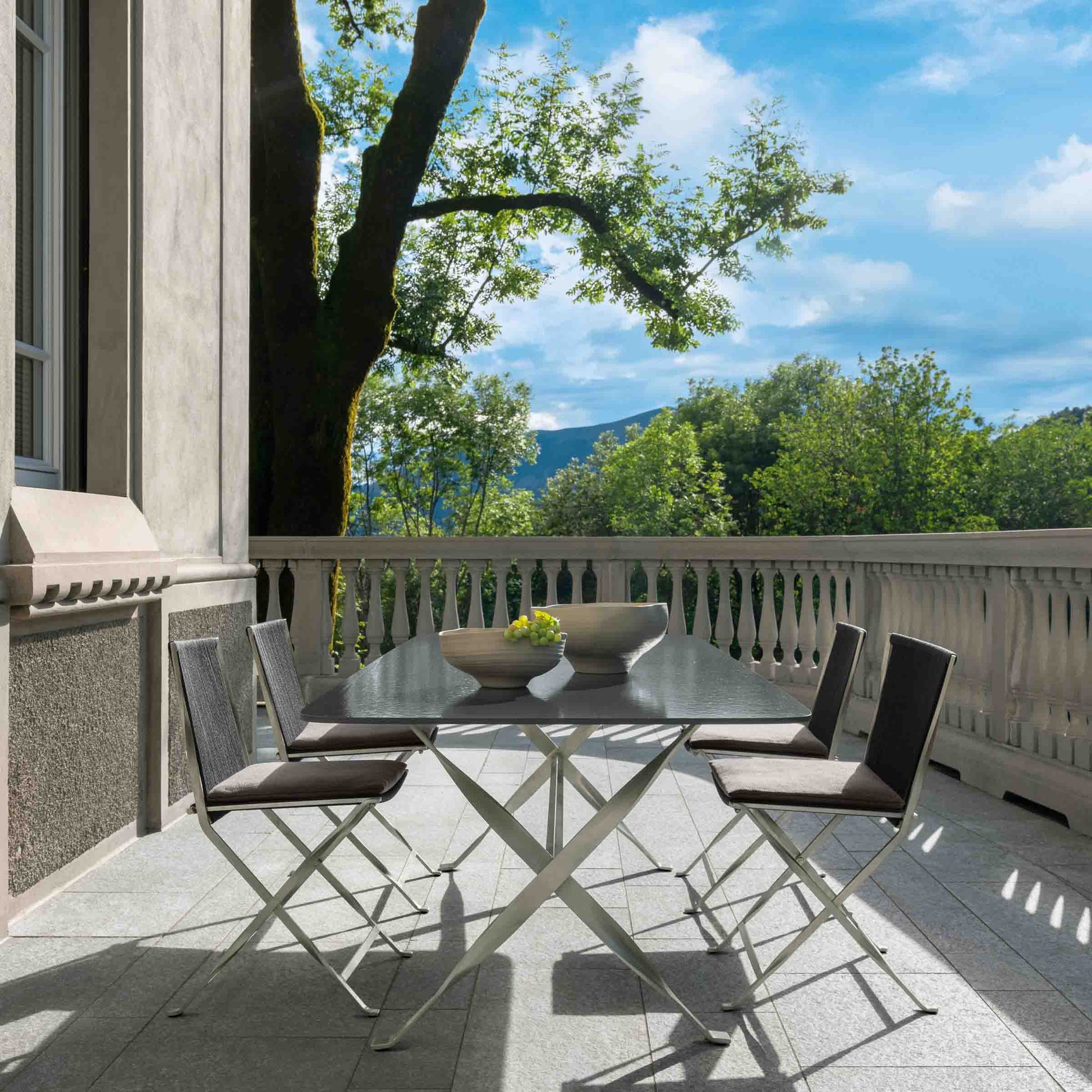 George Outdoor Dining Chair – Foldable Steel and Fabric Talenti Piece