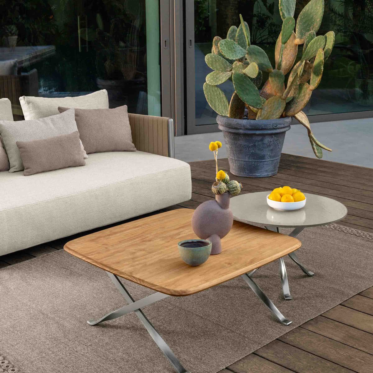 Luxury GEORGE Steel Coffee Table Modern Italian Style for Villa
