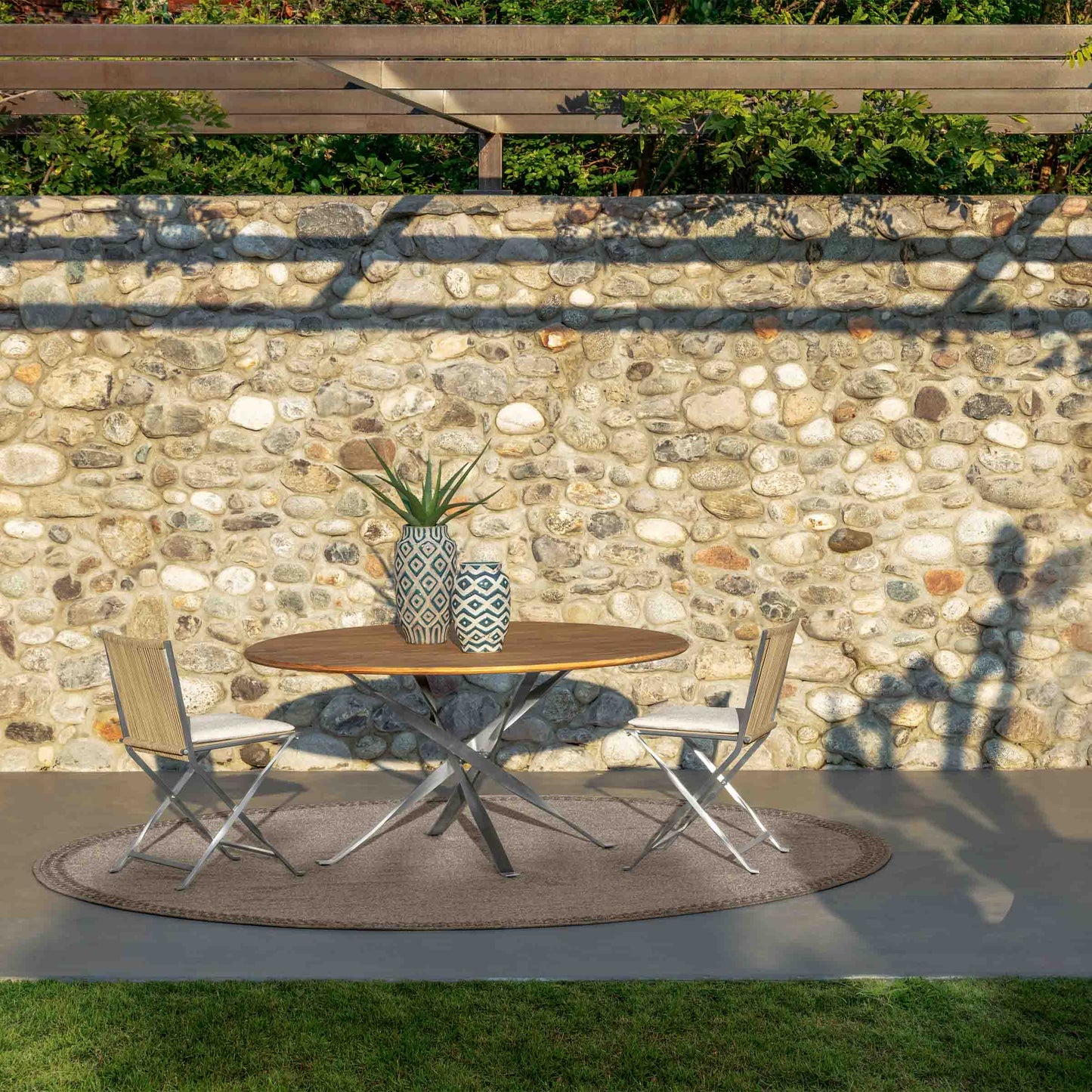 Outdoor Dining Table – Sculptural Steel Statement Piece in Beige