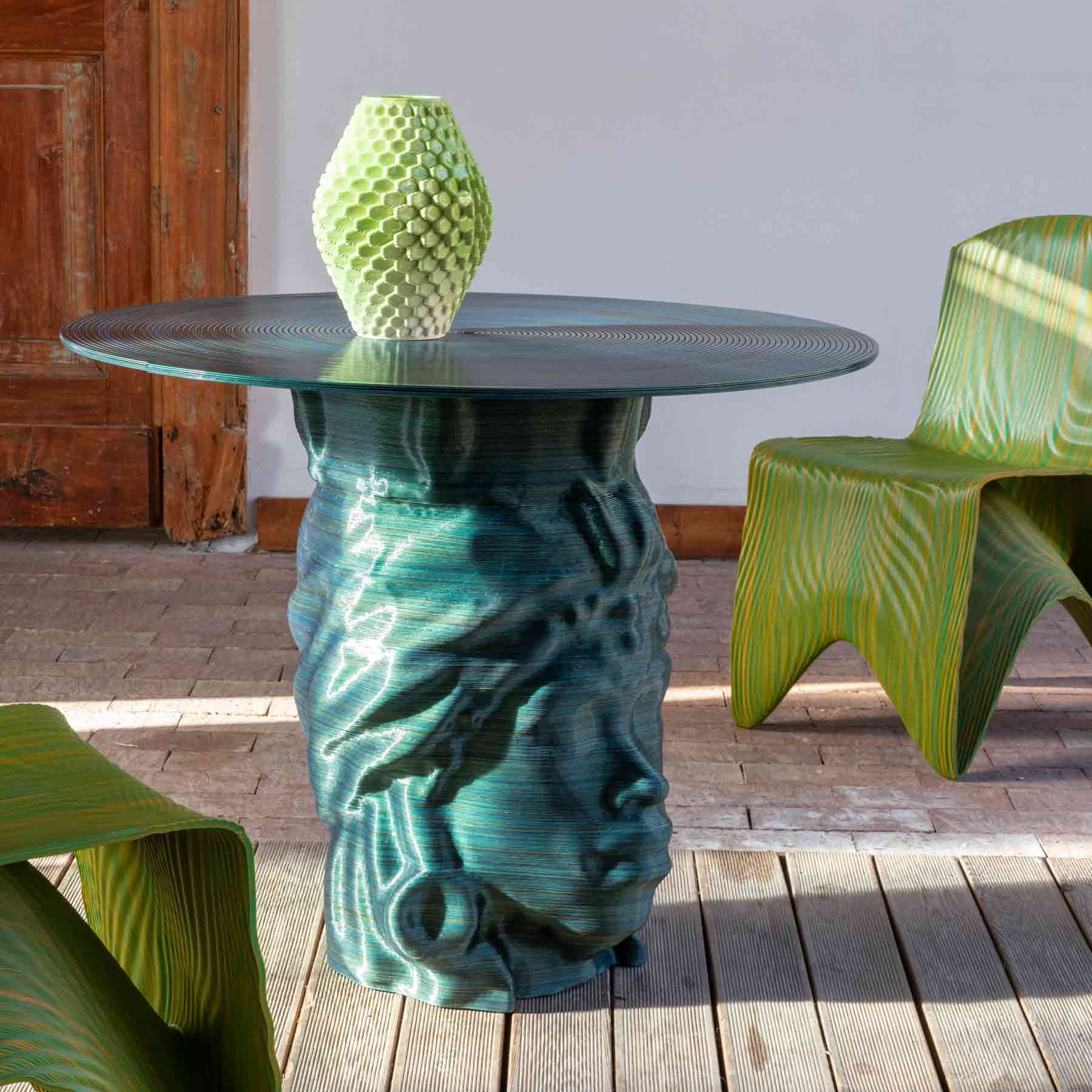 Italian Designer Round Dining Table – Contemporary 3D-Printed Statement Piece