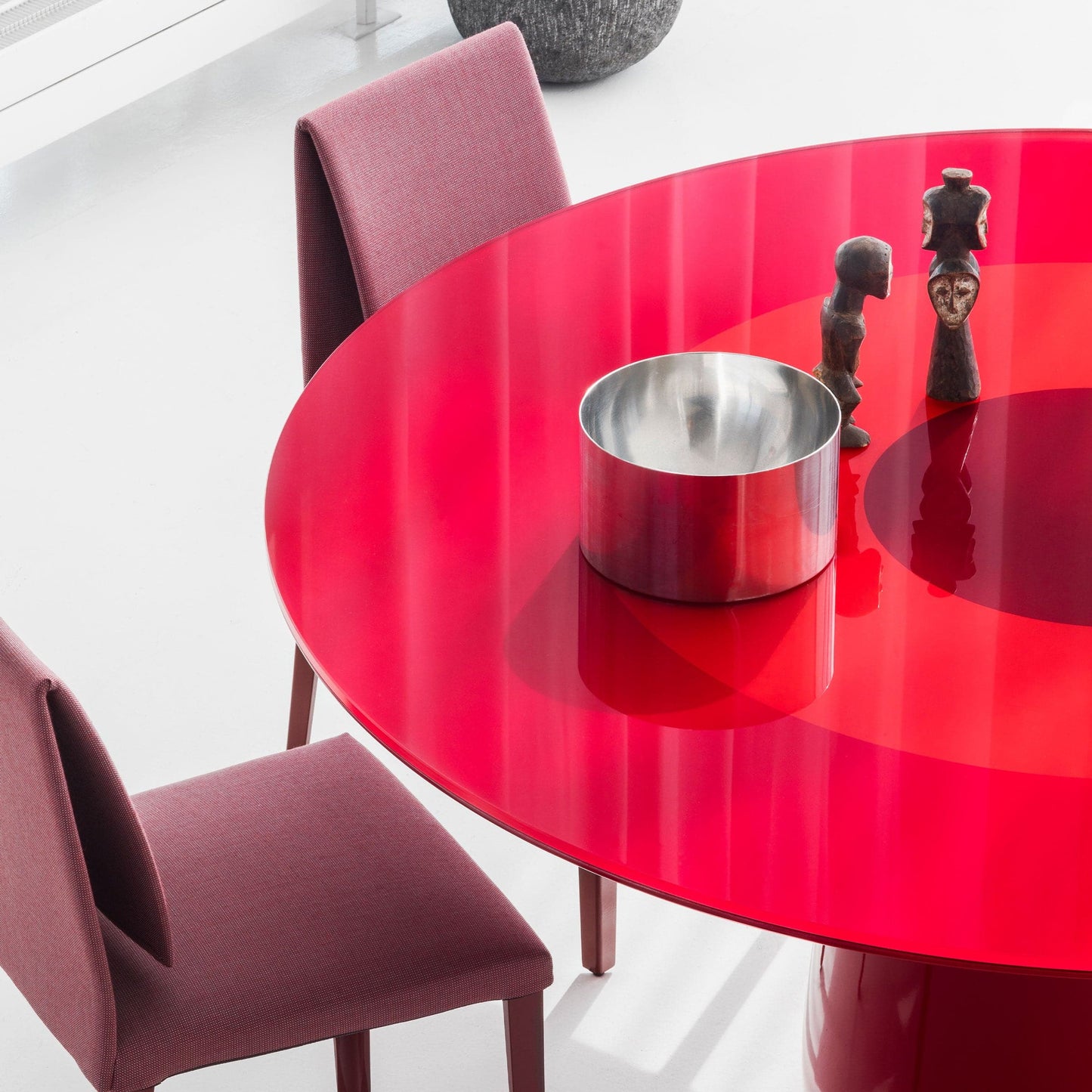 Roundel Dining Table – Italian Designer Glass Statement Piece
