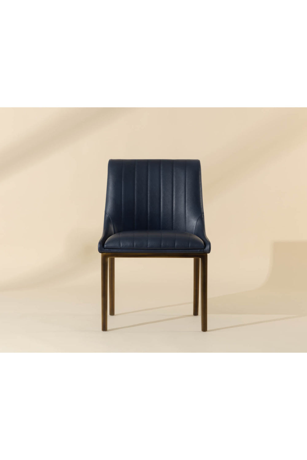 Luxury Vertical Stitched Dining Chair European Style for Villa