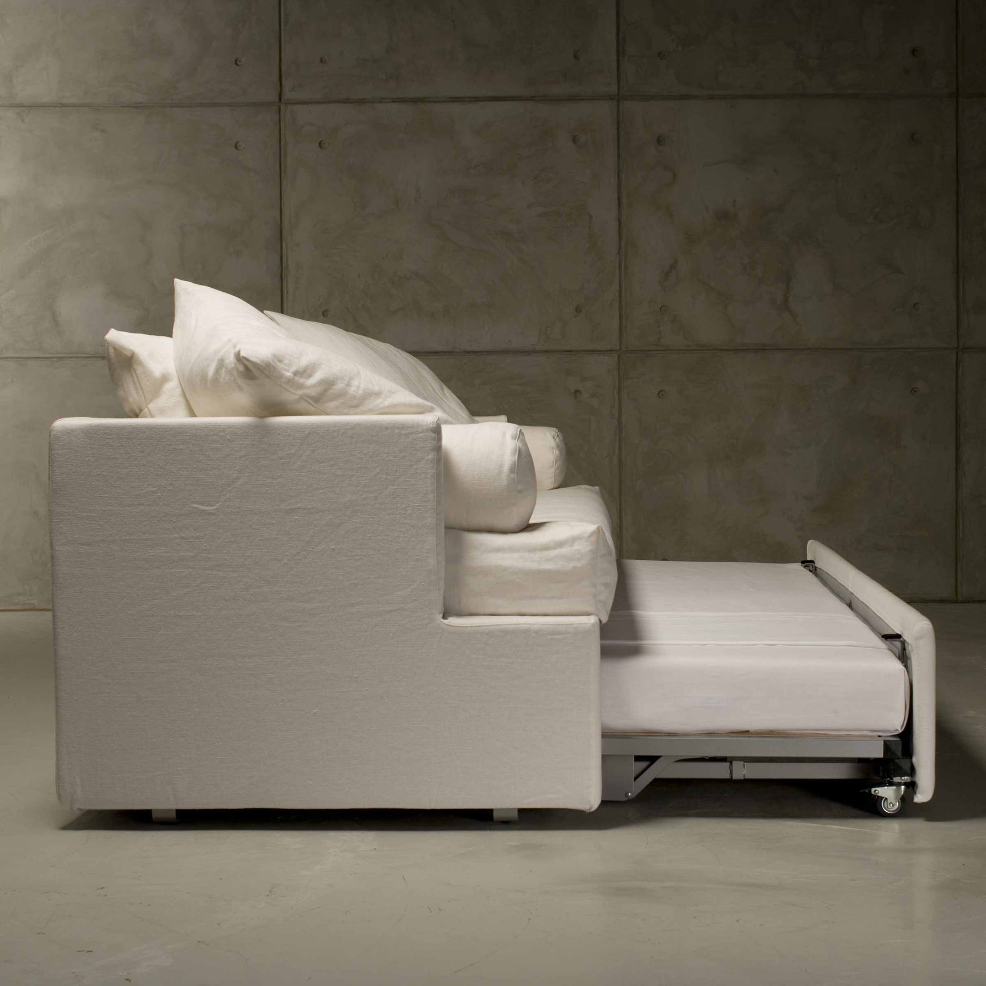 Bali Italian Designer Sofa Bed – Versatile Piece by Horm | ORBALIN090216MB