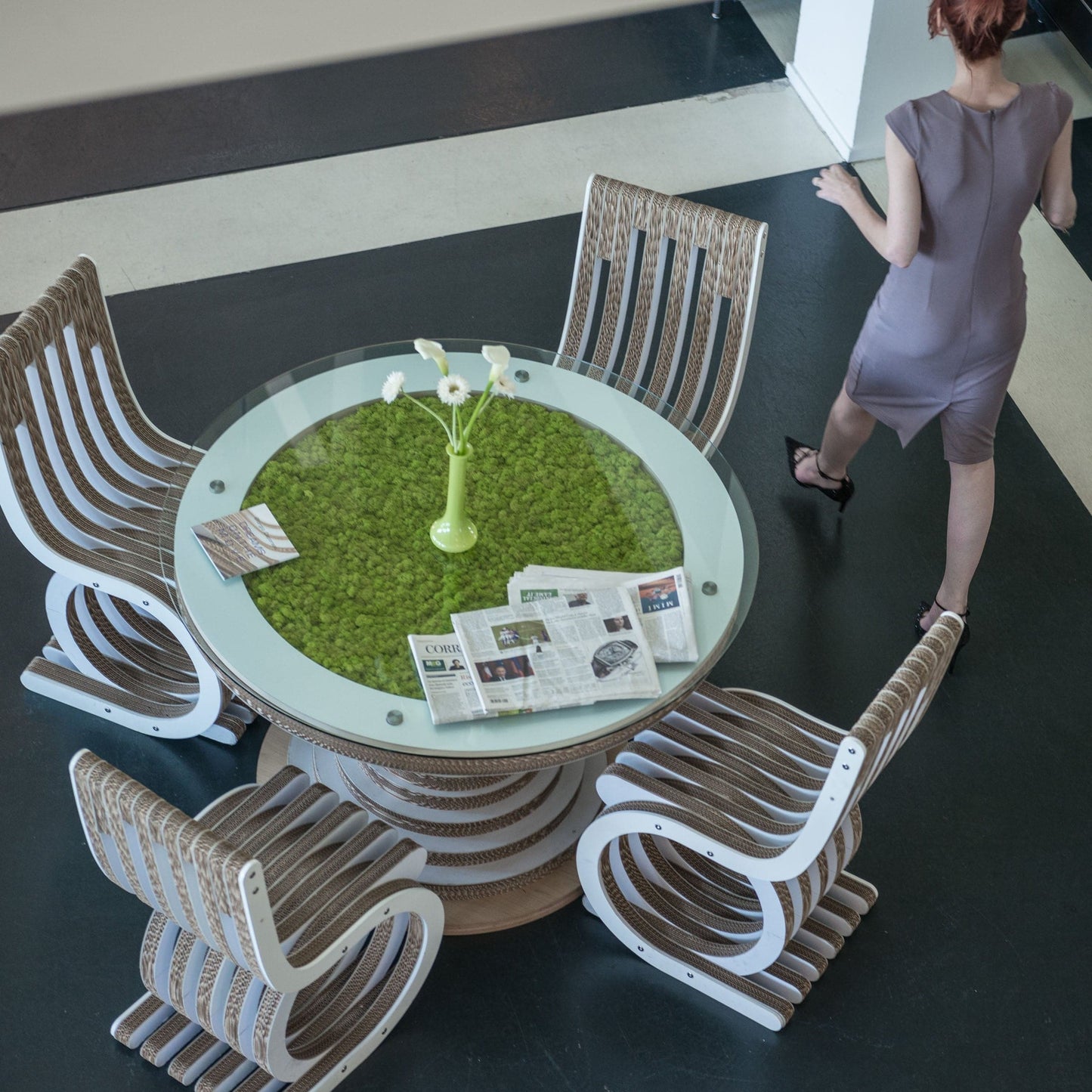Armchair Twist – Circular Cardboard Structure in White by Lessmore – Italian