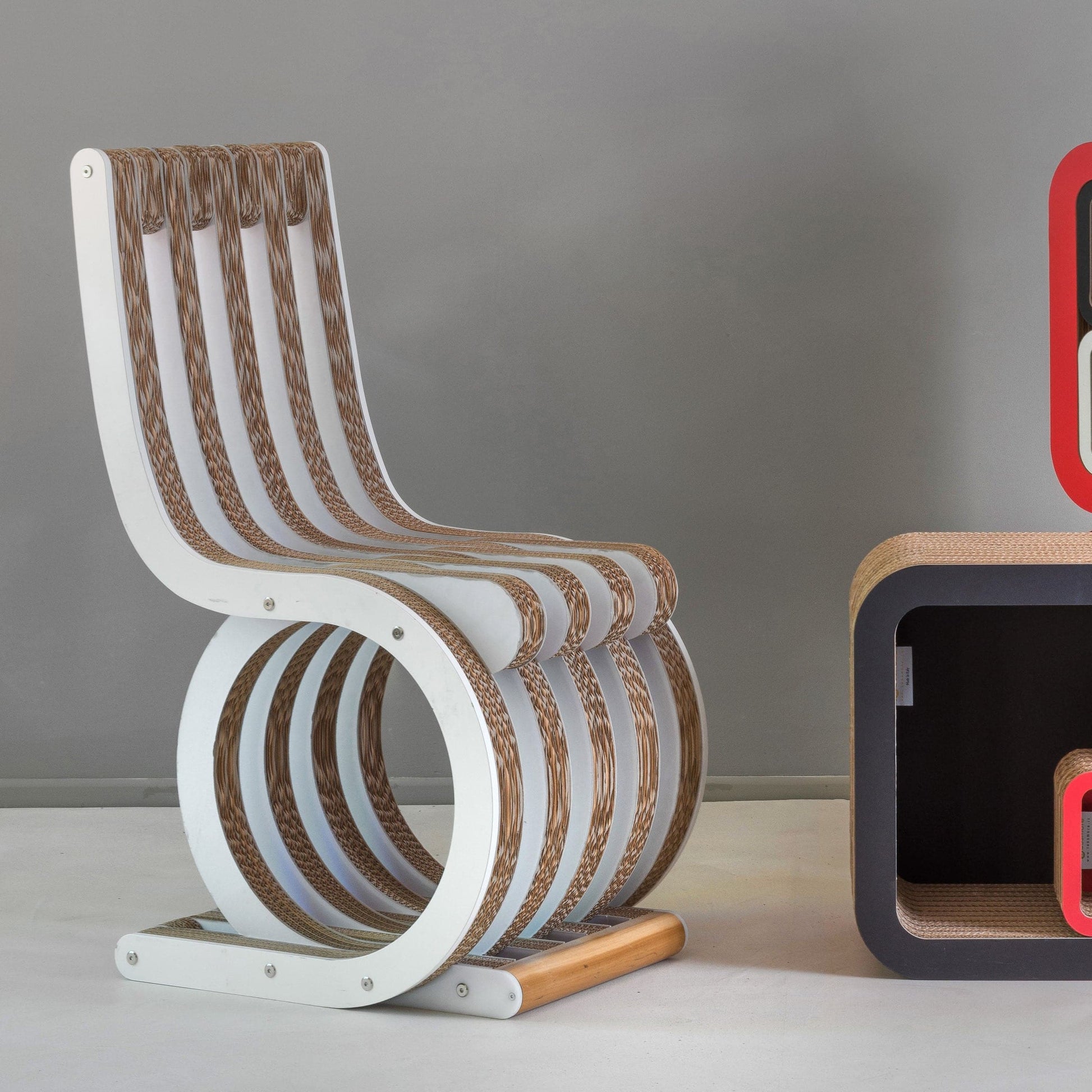 Armchair Twist – Circular Cardboard Structure in White by Lessmore – Italian