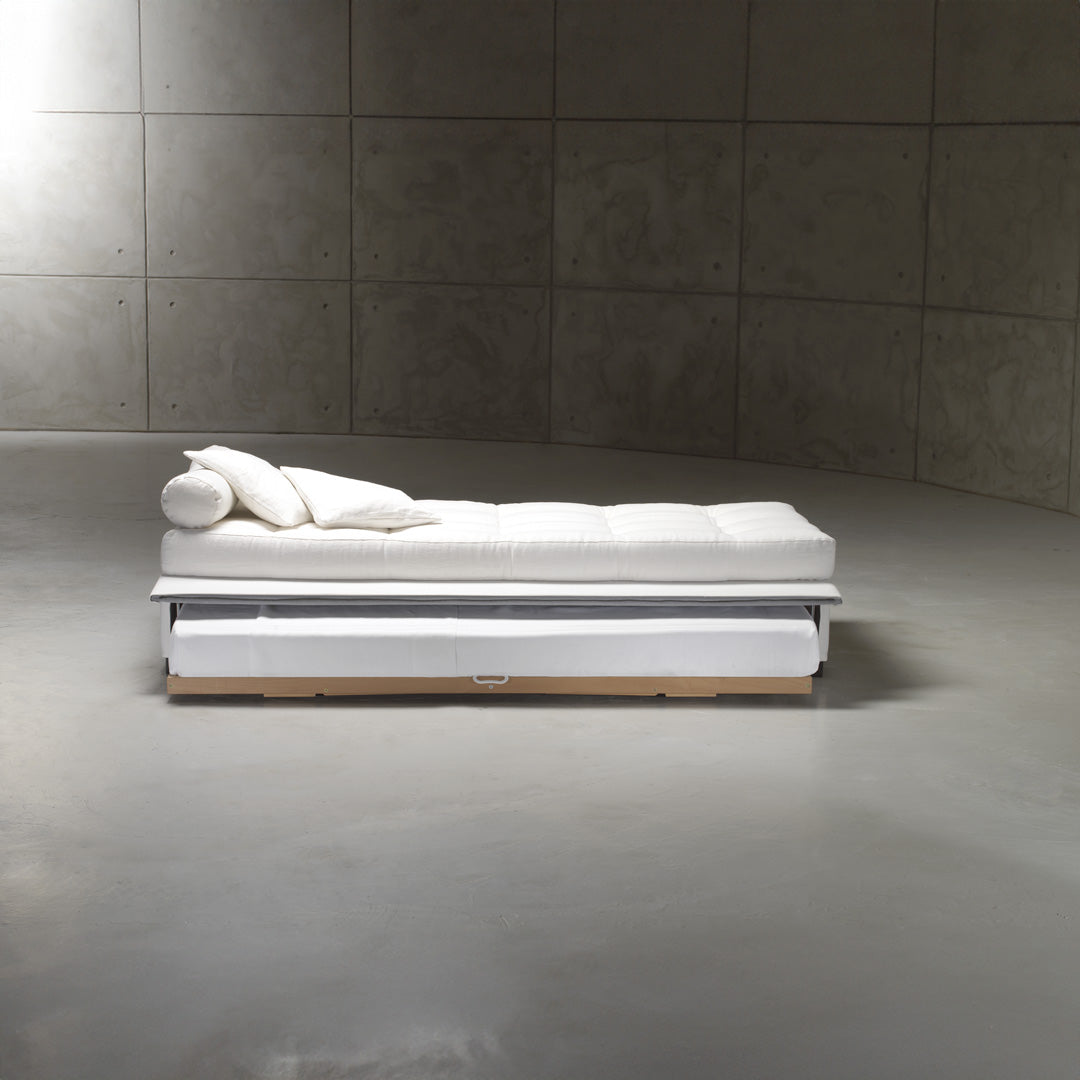 Luxury ISOLA Trundle Sofa Bed Modern Italian Style for Villa