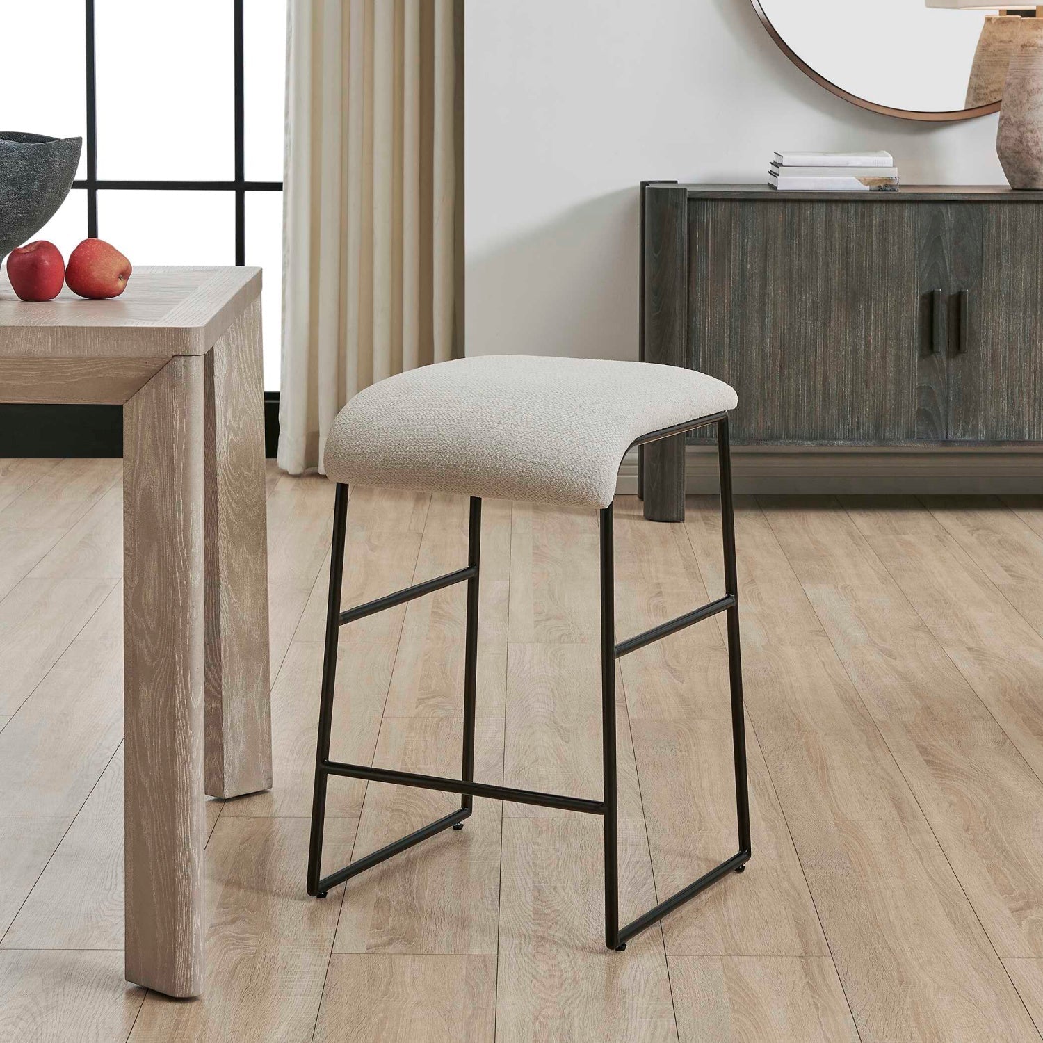 Luxury Upholstered Modern Fabric Counter Stool European Style for Villa