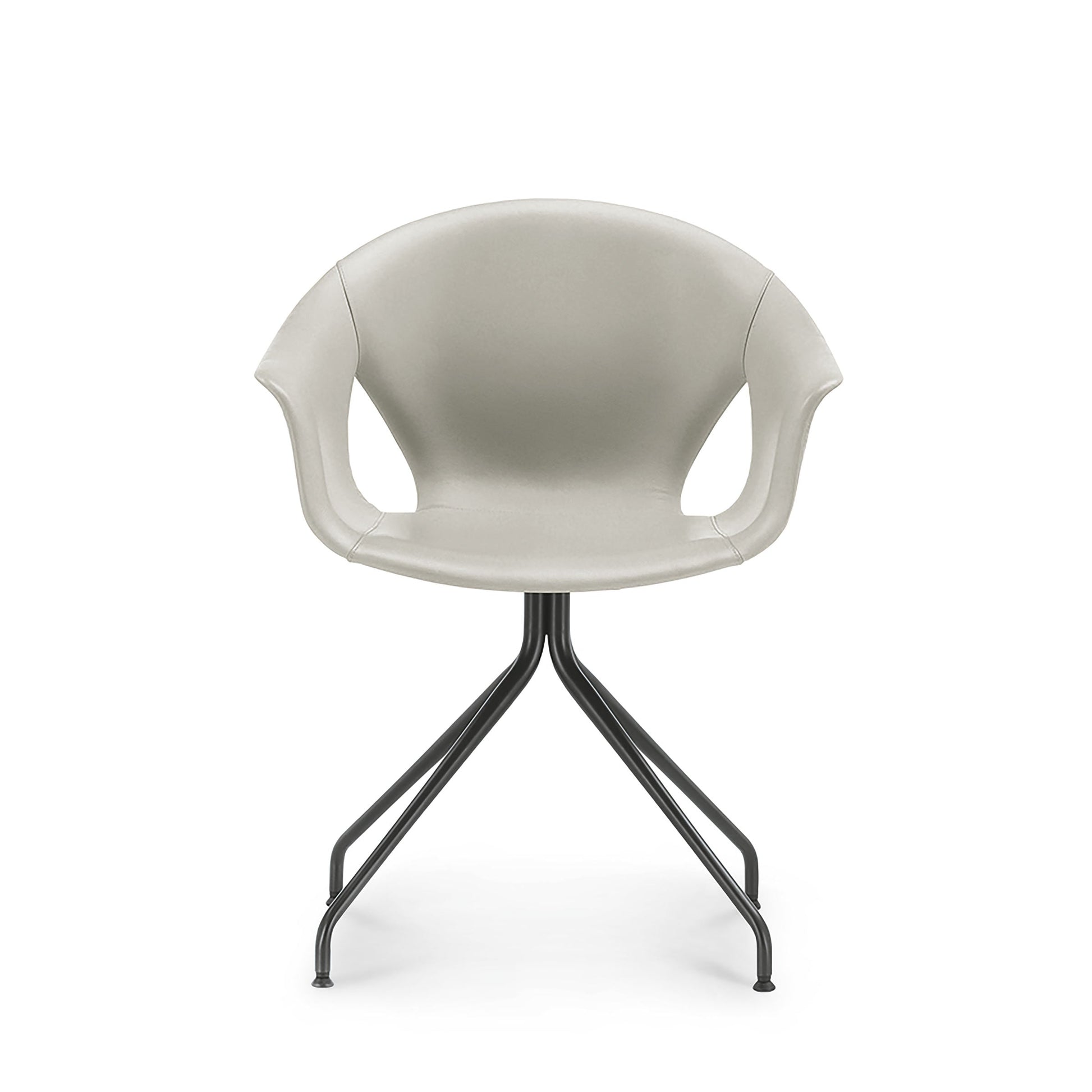 Ginger Ale Armrest Chair – Four-Spoke Base Leather by Poltrona Frau