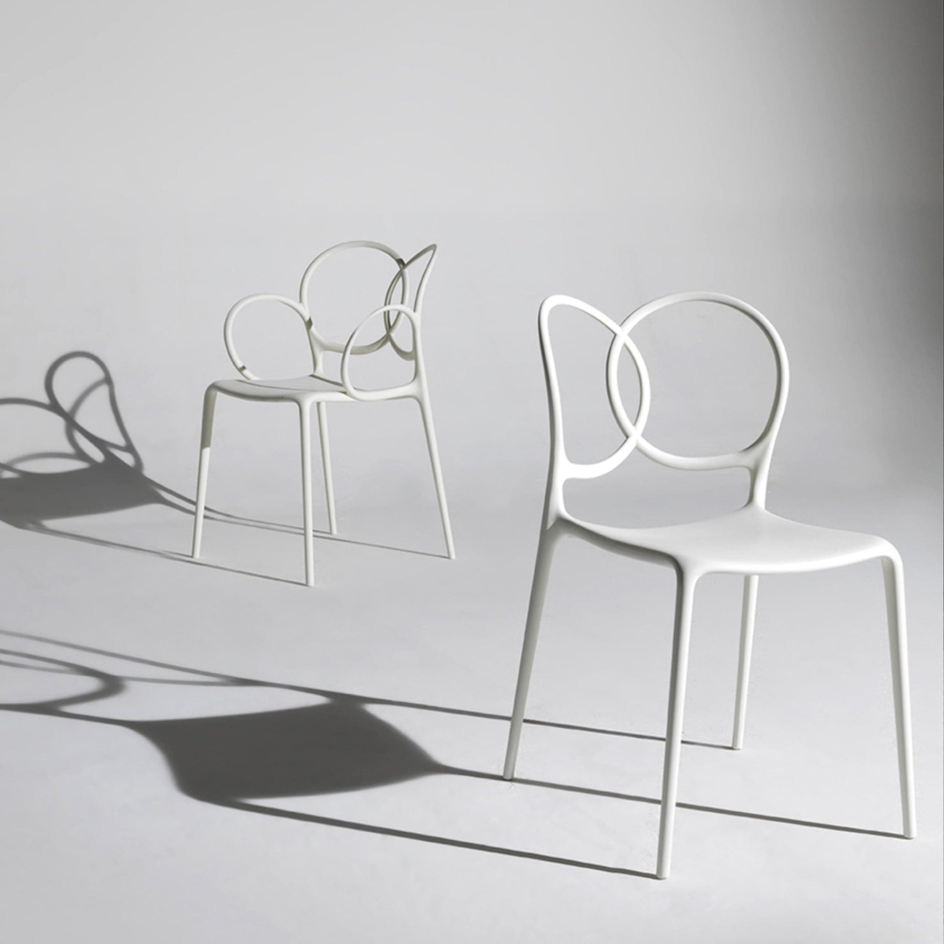 Sissi Dining Chair – Sculptural Loop Backrest Polypropylene Monobloc by Driade