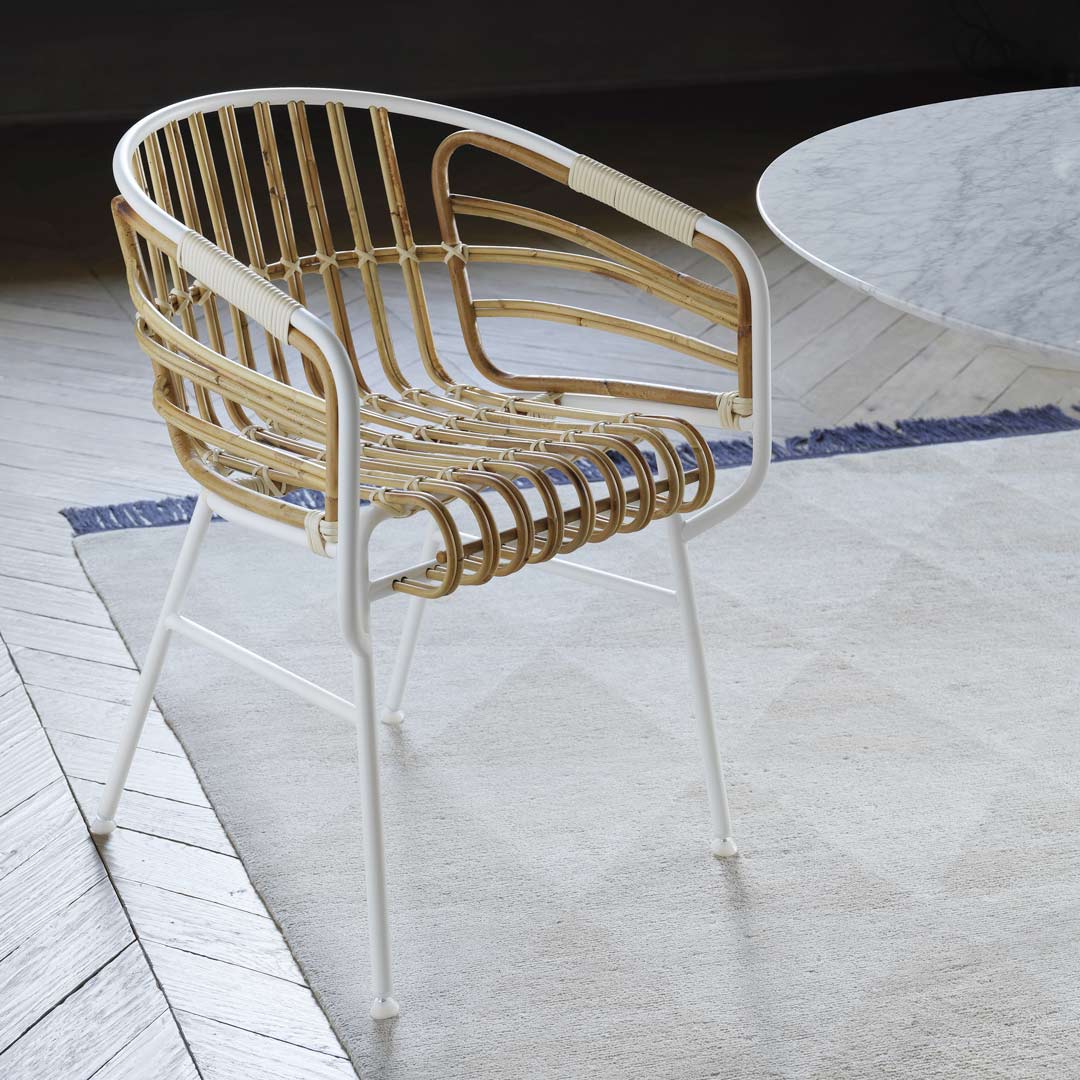 Raphia Armrest Chair – Italian Designer Rattan Dining Chair by Casamania | CM8731N