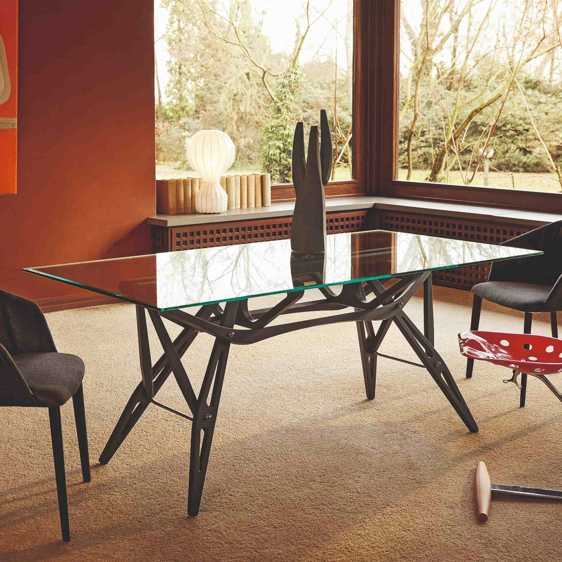 Reale Dining Table – Sculptural Glass and Oak Statement Piece