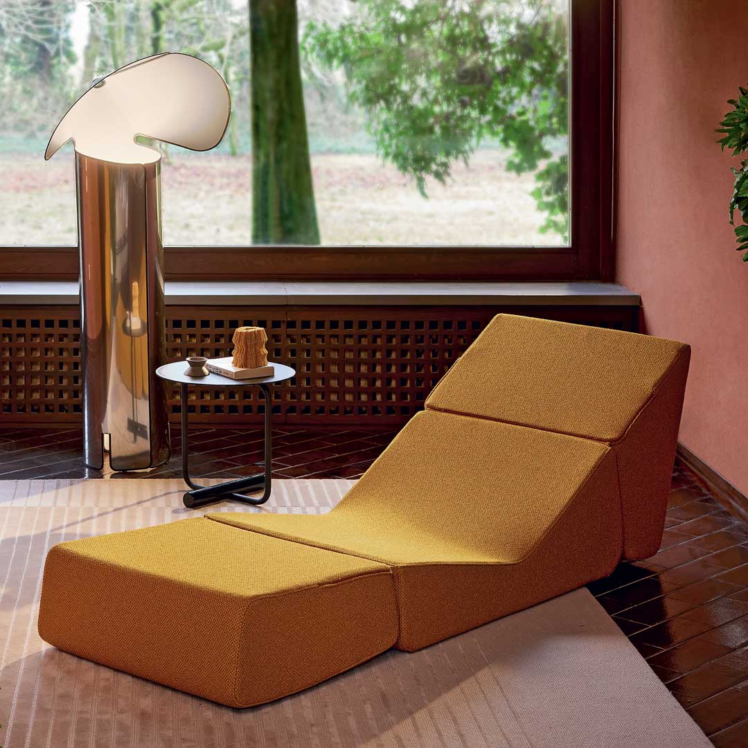 Zanotta Galeotta Convertible Chaise Longue – Iconic Italian Designer Fabric Armchair