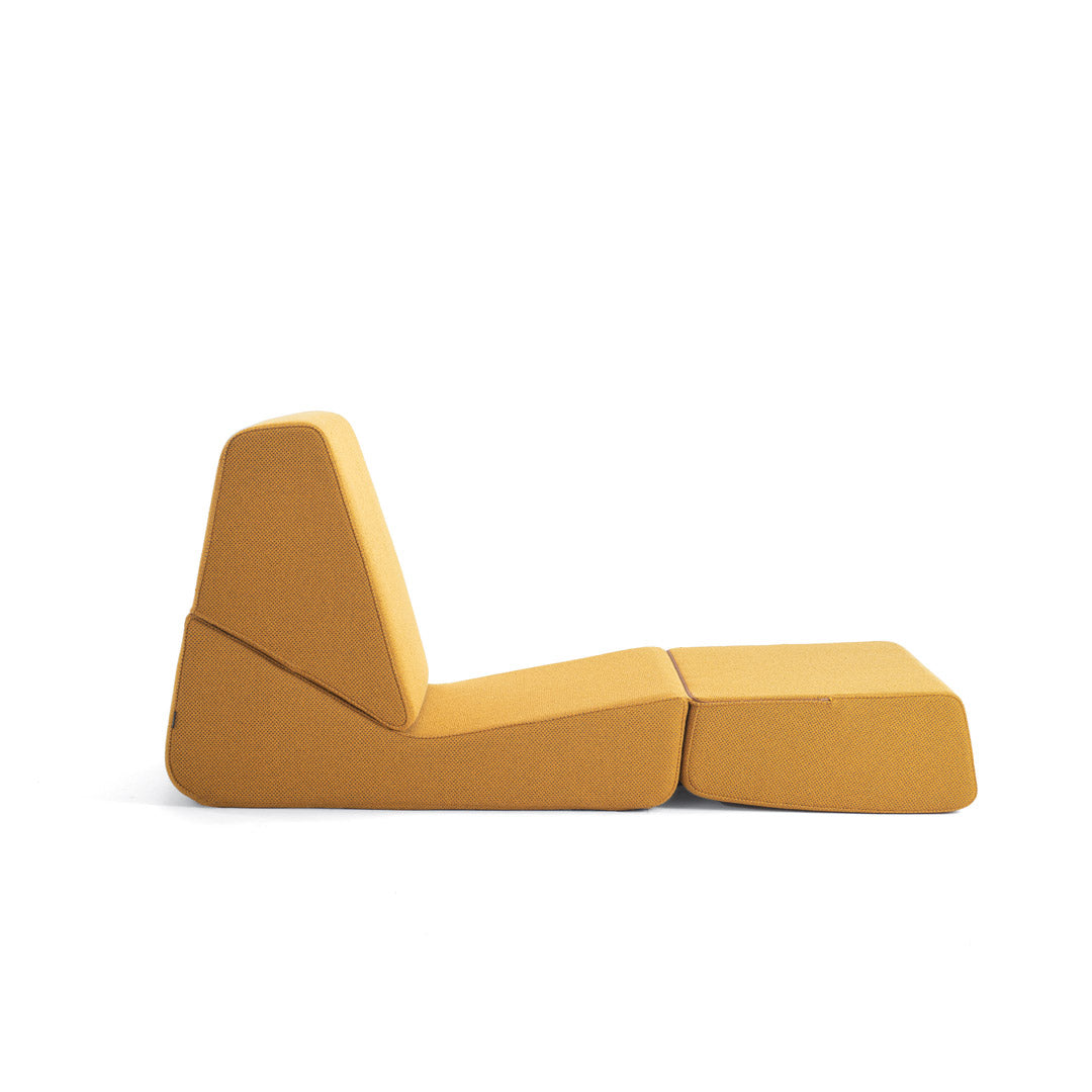 Zanotta Galeotta Convertible Chaise Longue – Iconic Italian Designer Fabric Armchair