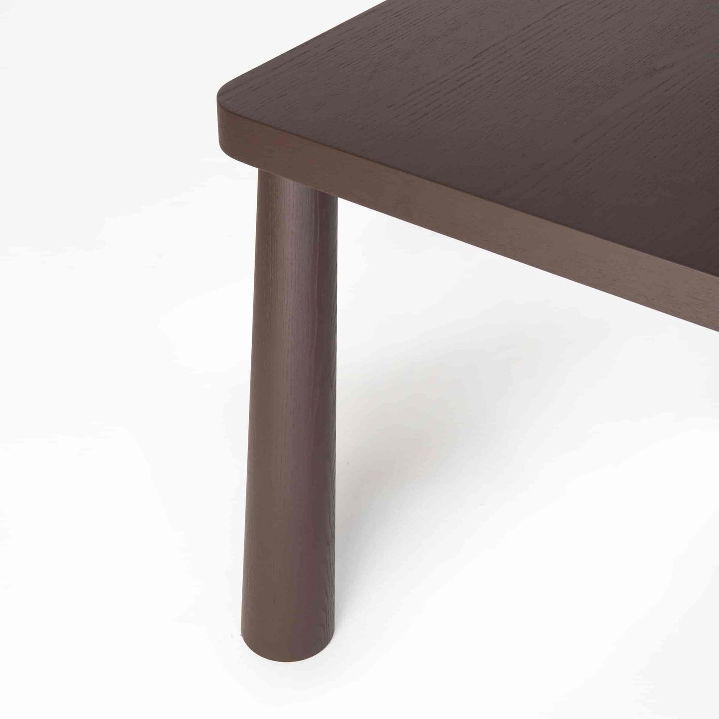 Italian Designer Dining Table – Honeycomb Wood Top with Aluminium Core