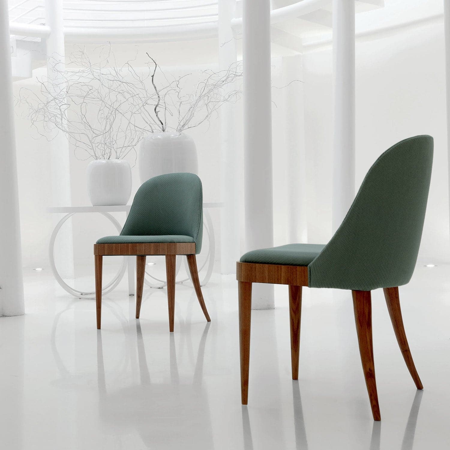 Dining Chair Cordiale – Handmade Natural Walnut Dale Italia Statement Piece