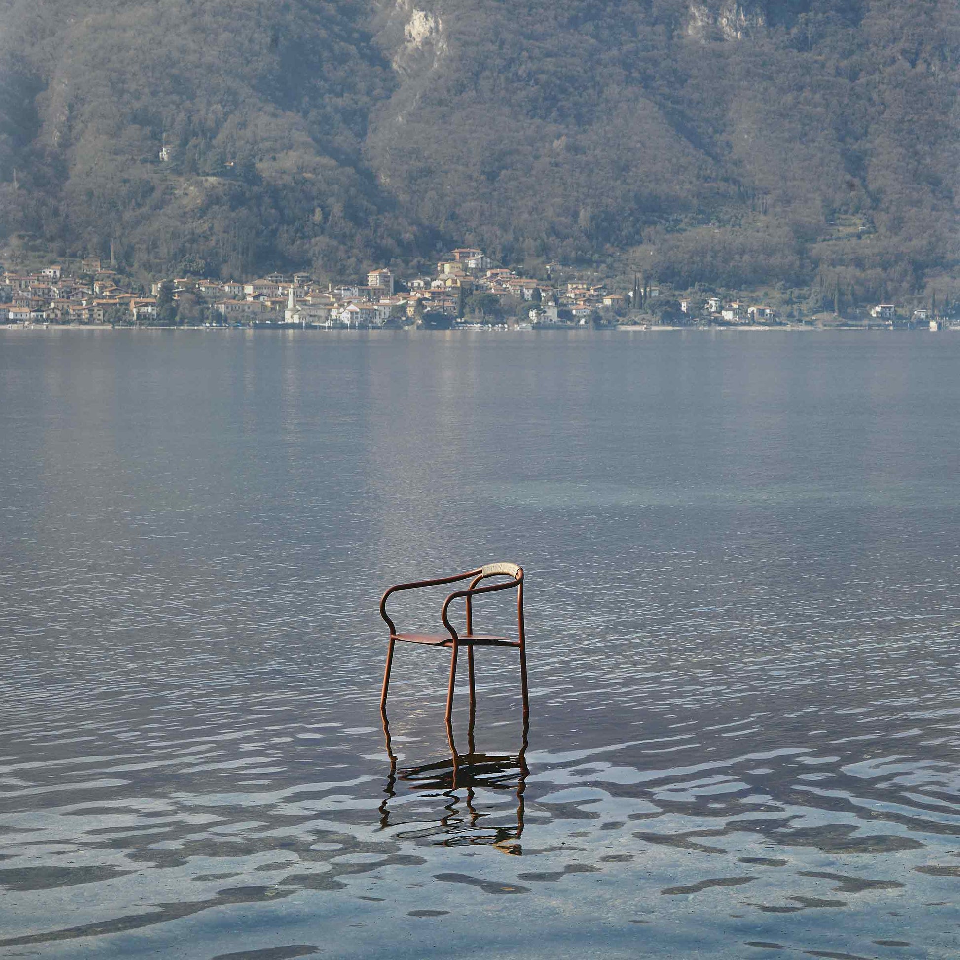 Outdoor Armchair Salò – Lightweight Aluminium Modernist Statement Piece by Unopiù