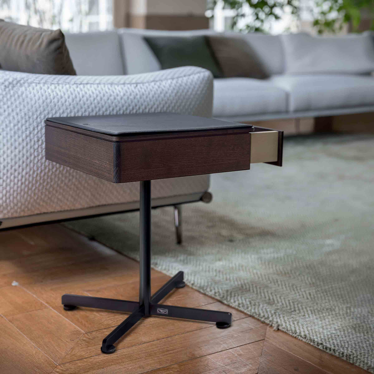 Luxury BOB Leather Wood Side Table Modern Italian Style for Villa