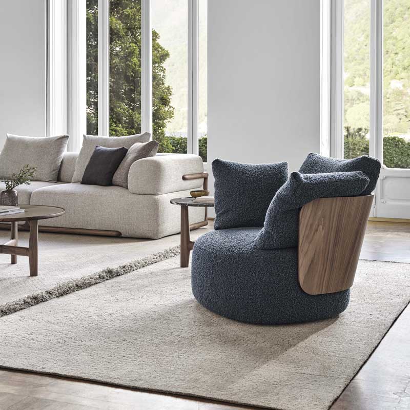 Luxury Calin Armchair Modern Italian Style for Villa