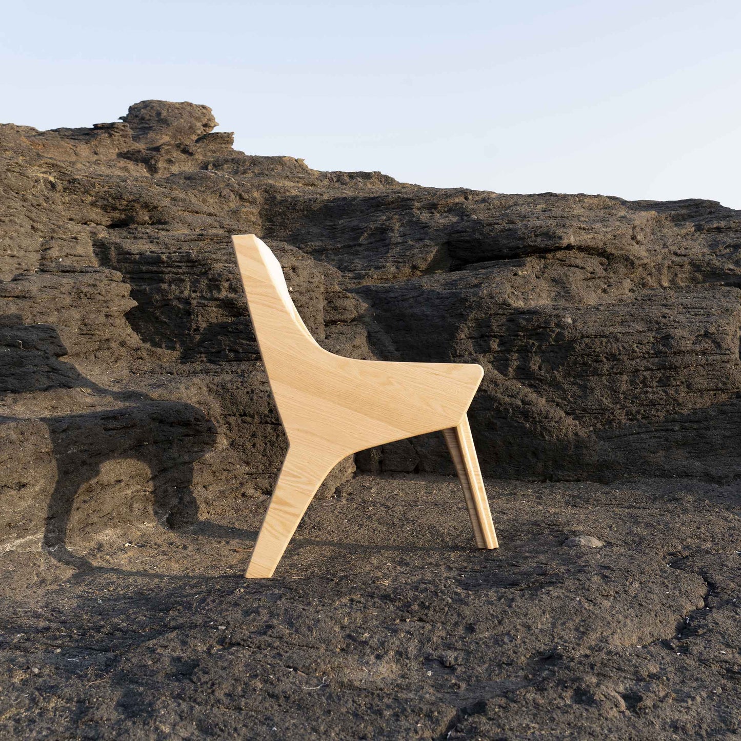Dining Chair Sculptural Design Oak & Cream by Jules Régis – Contemporary Statement