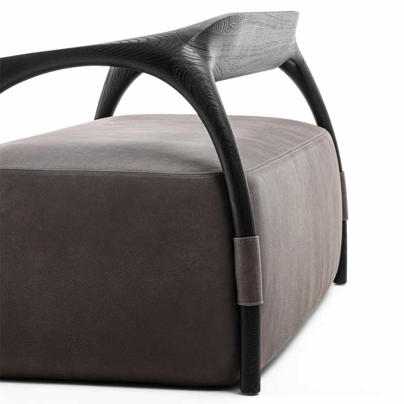 Luxury Chassis Sofa Modern Italian Style for Villa