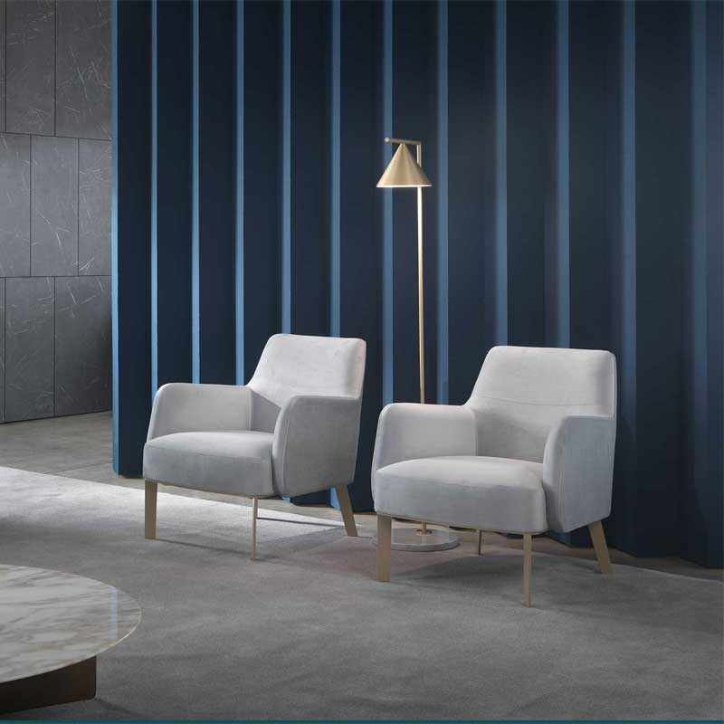 Luxury Clipper Low Lounge Armchair Modern Italian Style for Villa