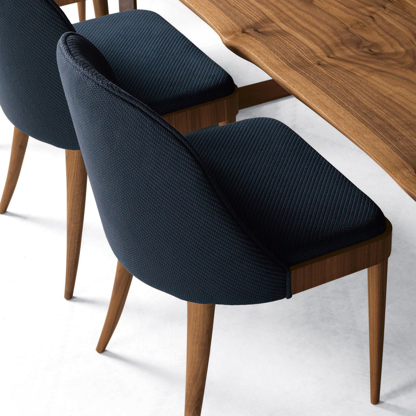 Dining Chair Cordiale – Handmade Natural Walnut Dale Italia Statement Piece
