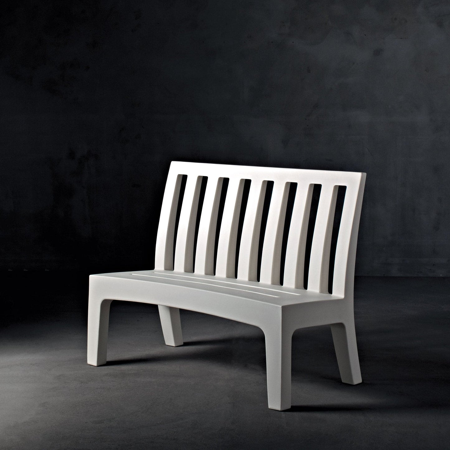 Romeo Outdoor Bench 45in – Serralunga Sculptural Polyethylene Statement Piece
