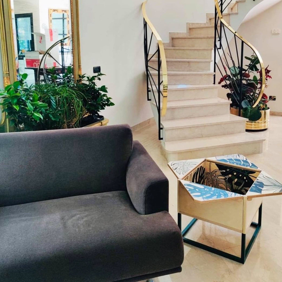 Luxury PETALO Wood Metal Coffee Table Modern Italian Style for Villa