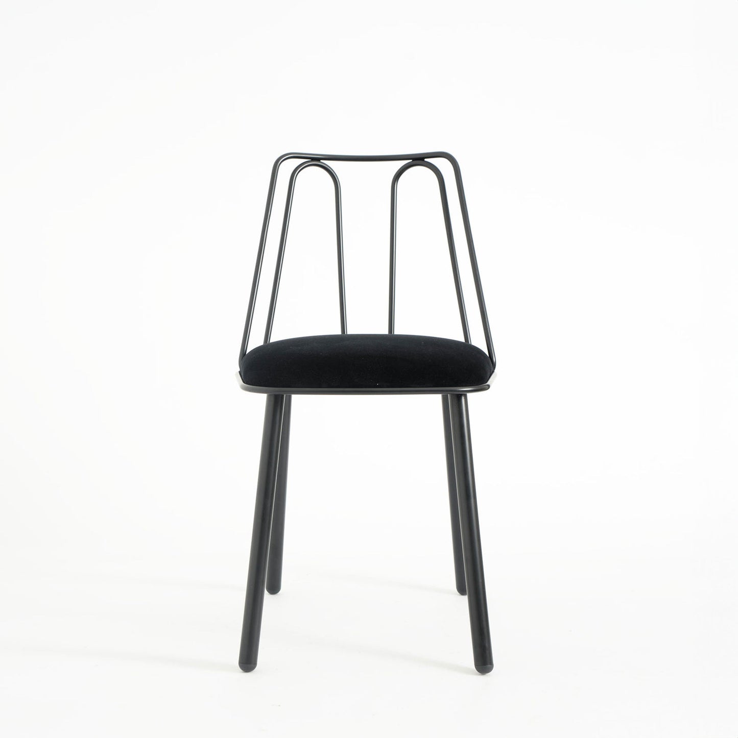 Certosina Pipe Dining Chair – Sinuous Metal Frame, Fabric Upholstery
