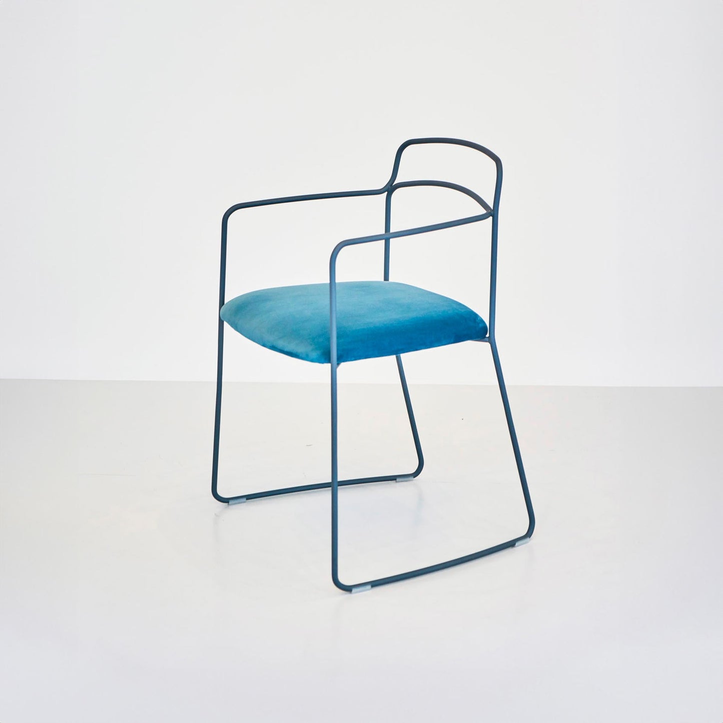LapiegaWD Seidecimi Dining Chair – Sculptural Metal & Fabric Italian Statement Piece