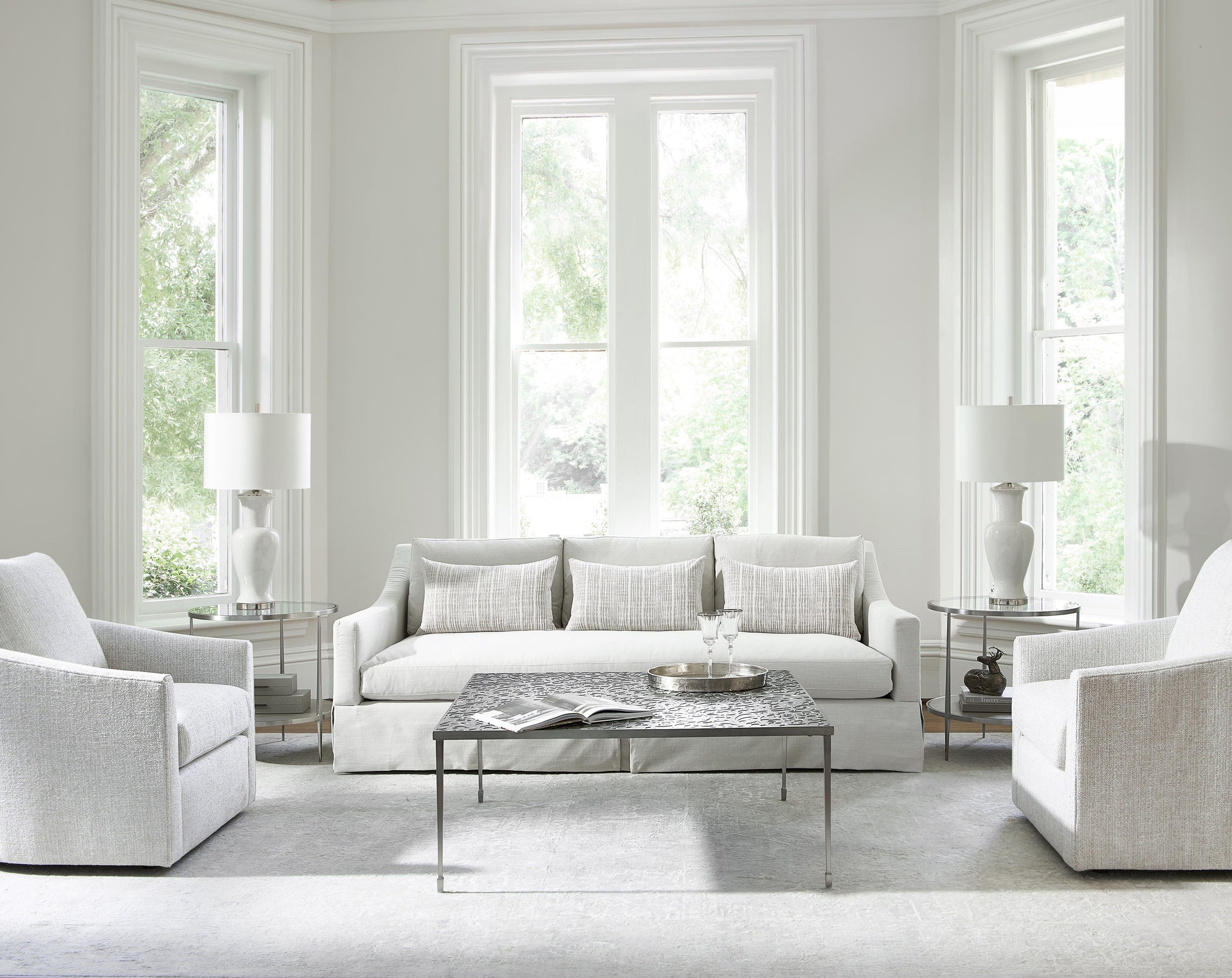 Luxury Albion Fabric Sofa Modern Italian Style for Villa
