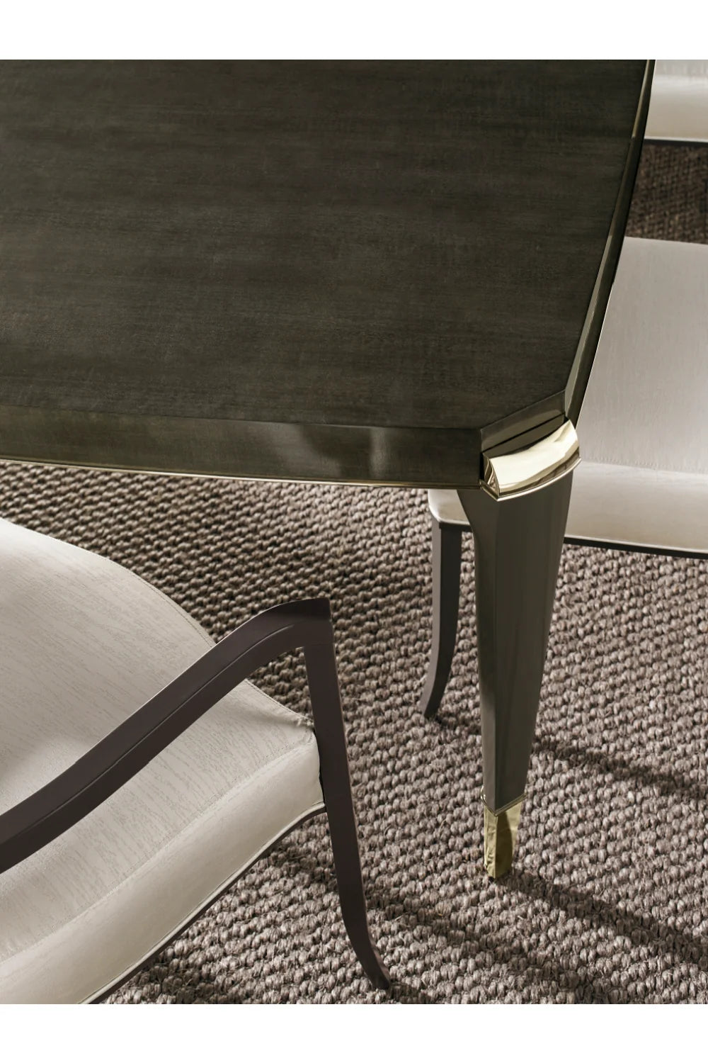 Luxury All Trimmed Out Extendable Dining Table Modern Italian Style for Villa