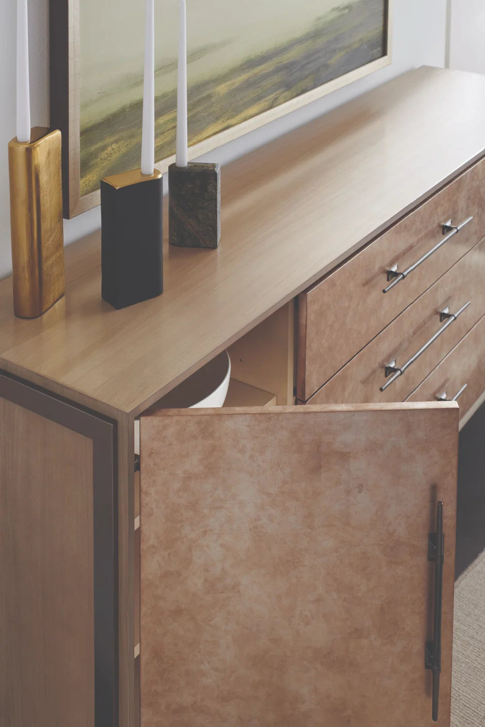 Luxury Amber Silverleaf 2-Door Sideboard European Style for Villa