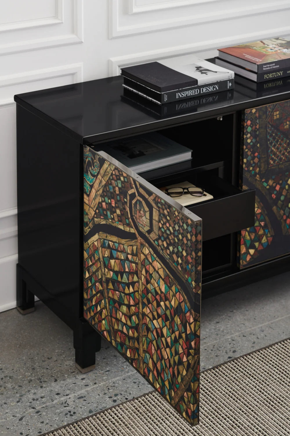 Luxury Art Printed 4-Door Sideboard European Style for Villa