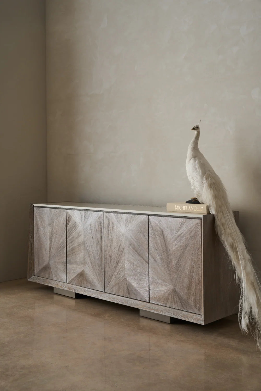 Luxury Ash Driftwood 4-Door Sideboard European Style for Villa