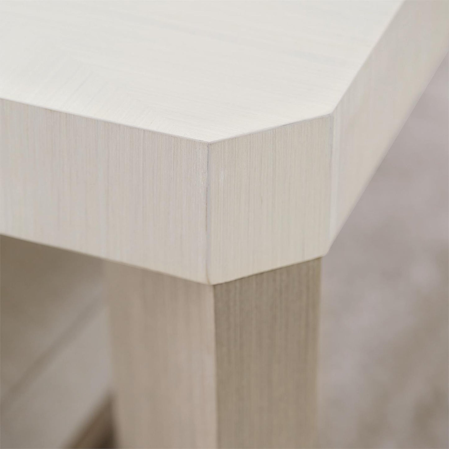 Luxury Axiom Dining Table Modern Italian Style for Villa