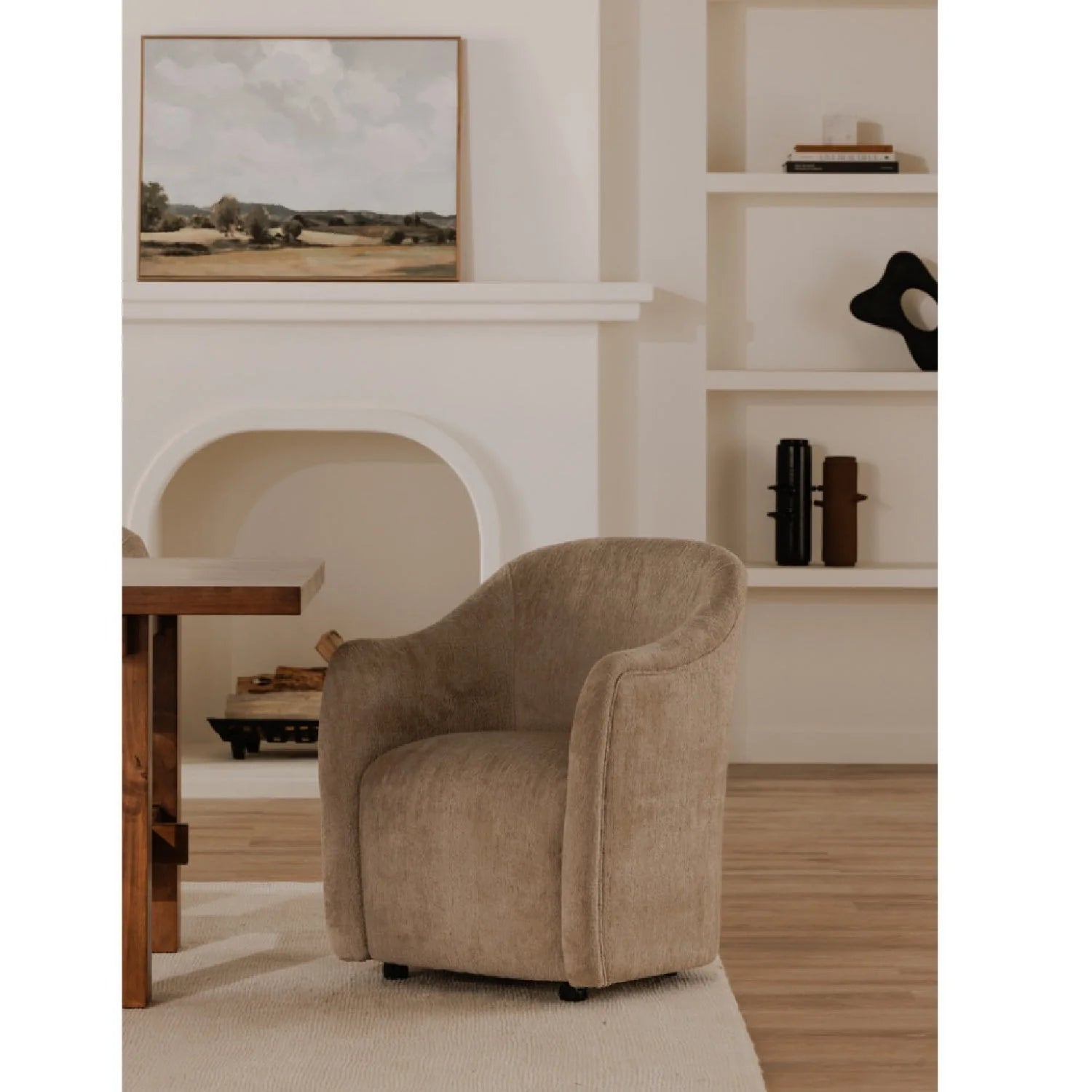 Luxury Barrel-Inspired Rolling Modern Dining Chair European Style for Villa