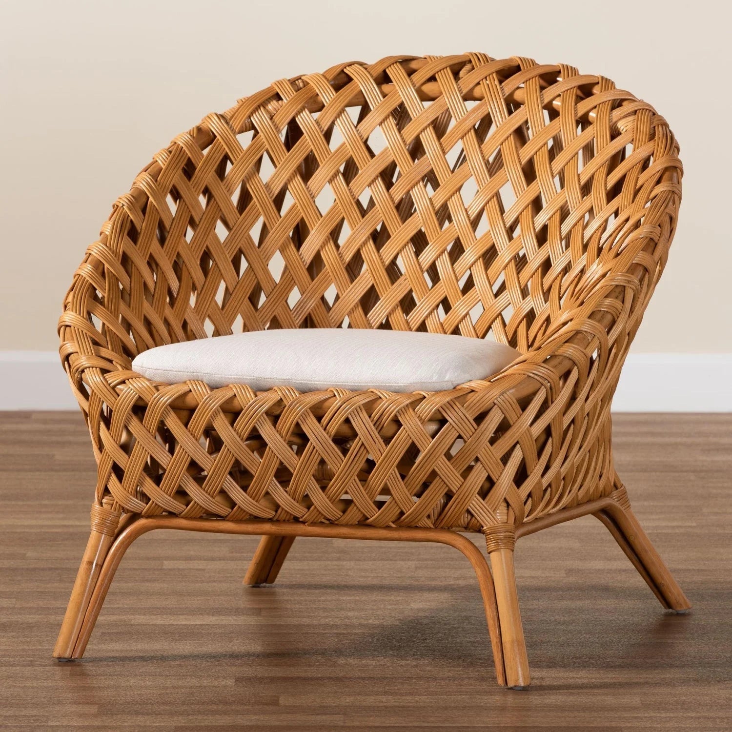 Luxury Basketweave Rattan Accent Chair Modern Italian Style for Villa