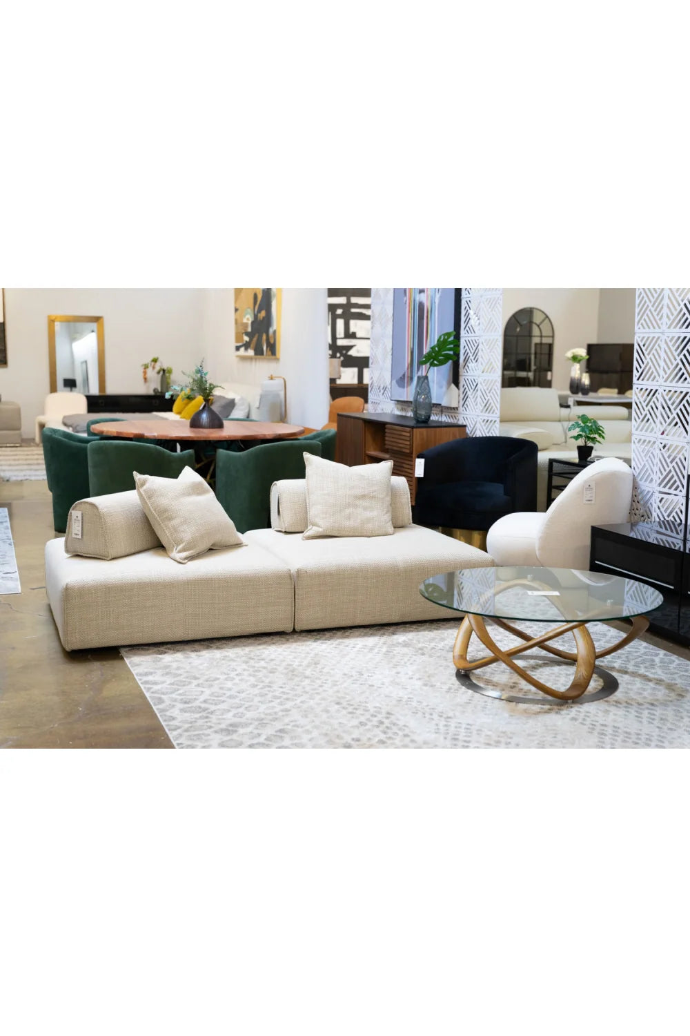 Luxury Beige Fabric Accent Chair Modern European Style for Villa