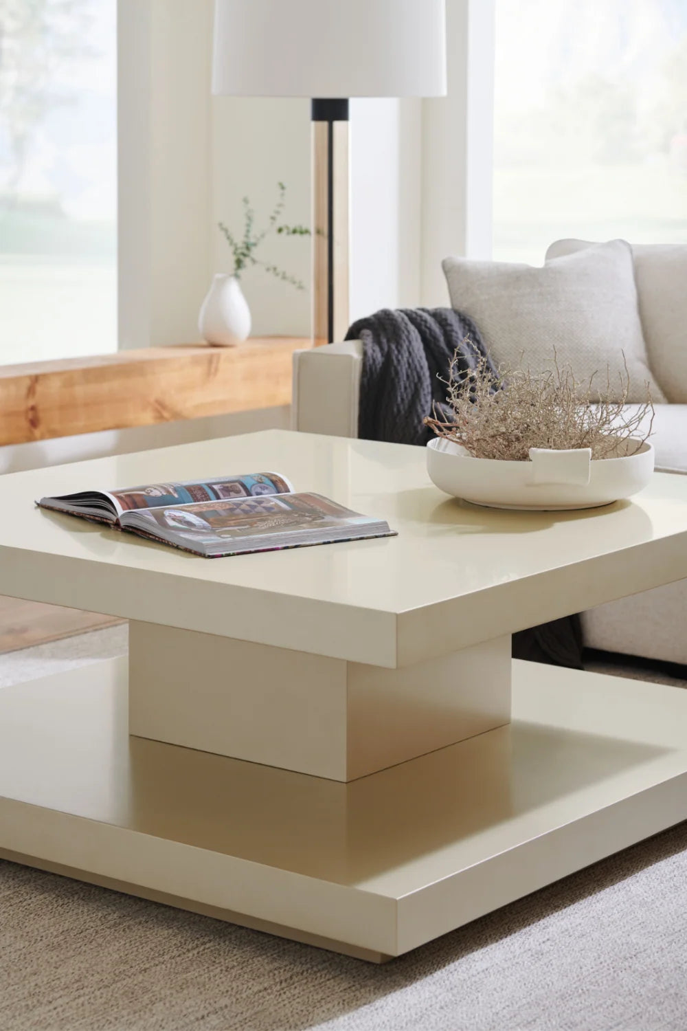 Luxury Beige Geometrical Coffee Table Modern Italian Style for Villa