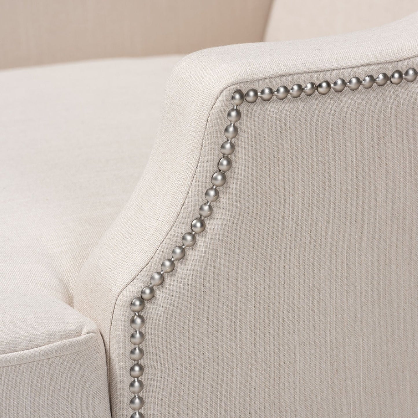 Luxury Beige Nailhead Trimmed Chaise Lounge European Style for Villa