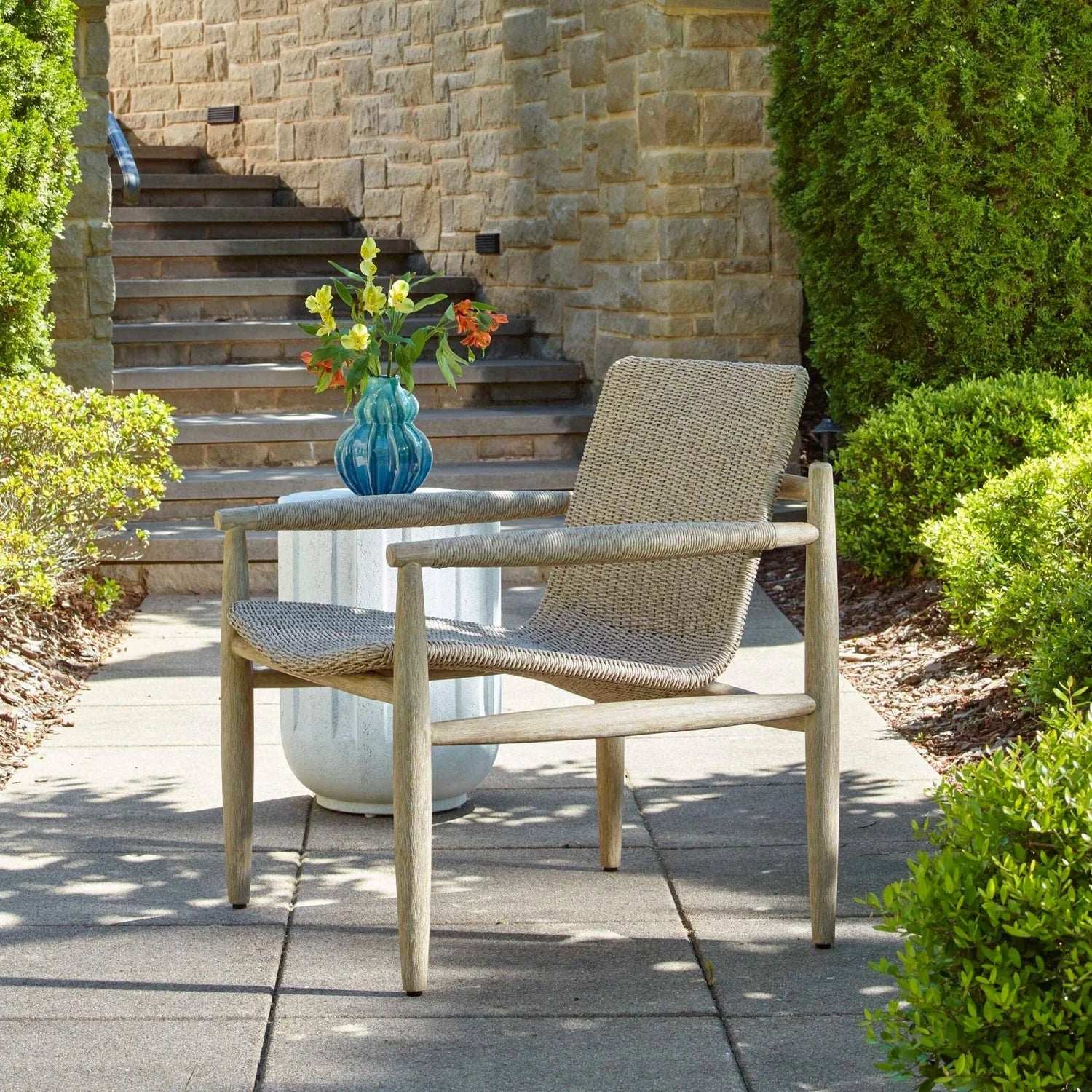 Luxury Beige Wicker Lounge Chair Modern European Style for Villa