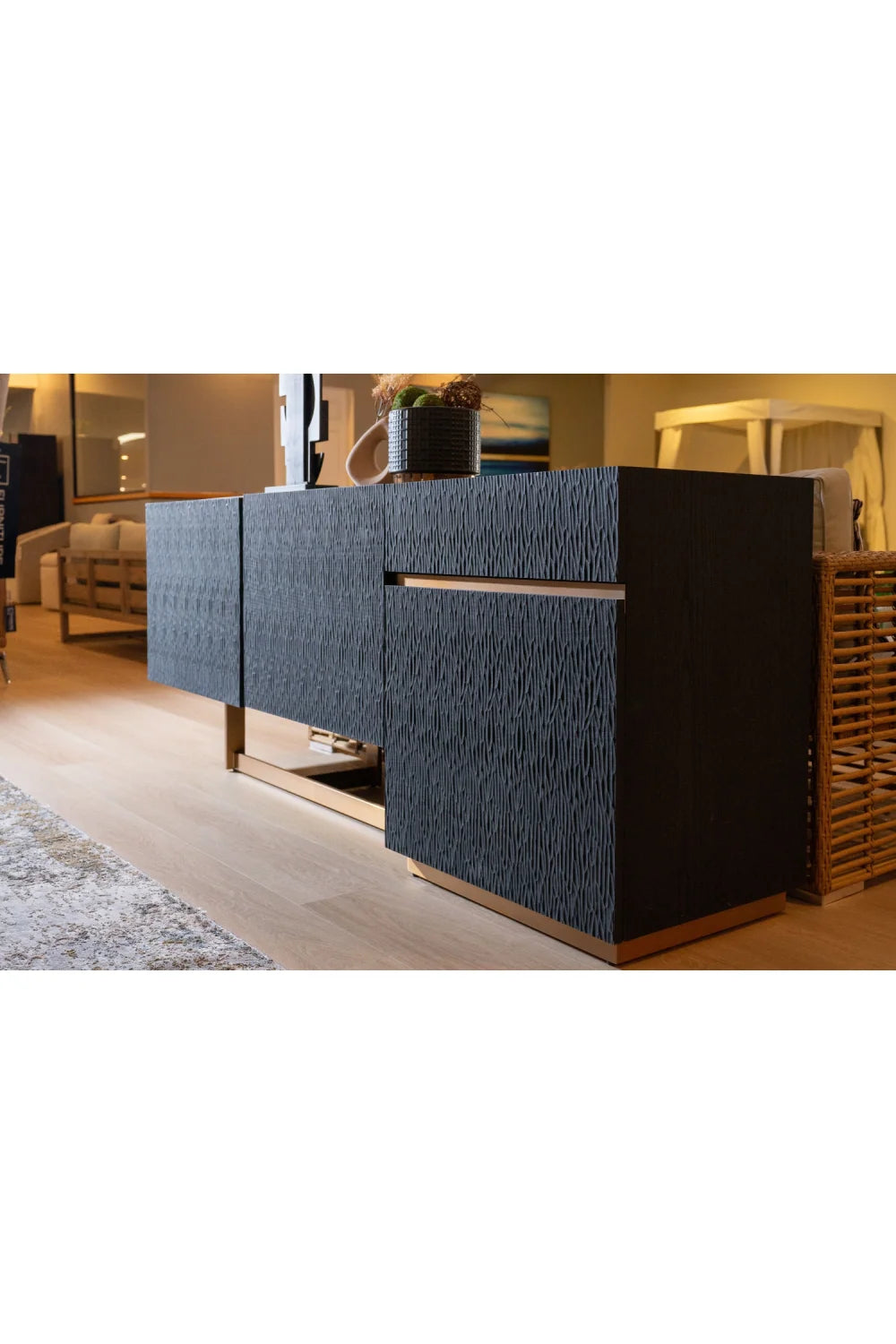 Luxury Black Ash 3-Door Sideboard European Style for Villa