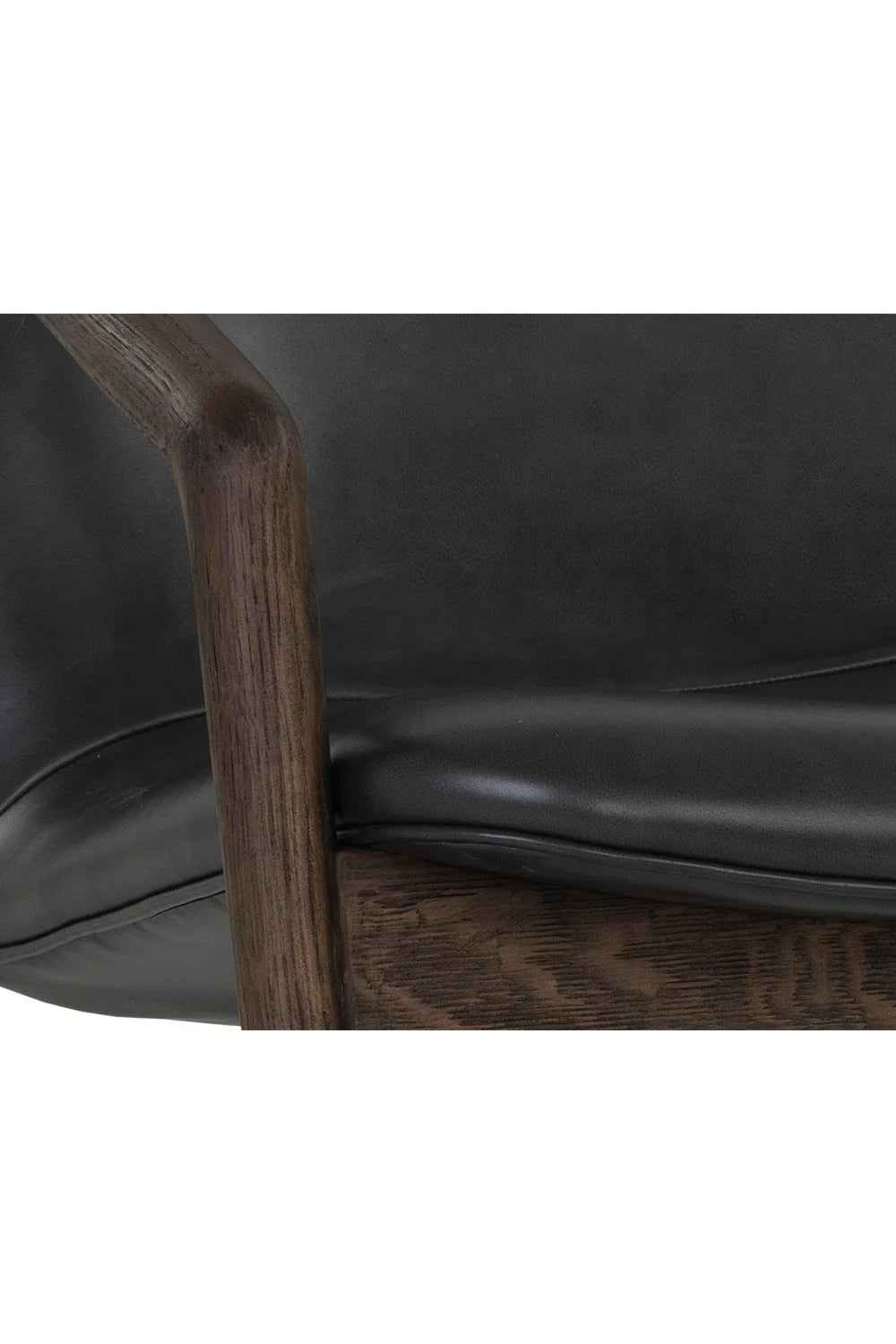 Luxury Black Leather Oak Lounge Chair European Style for Villa