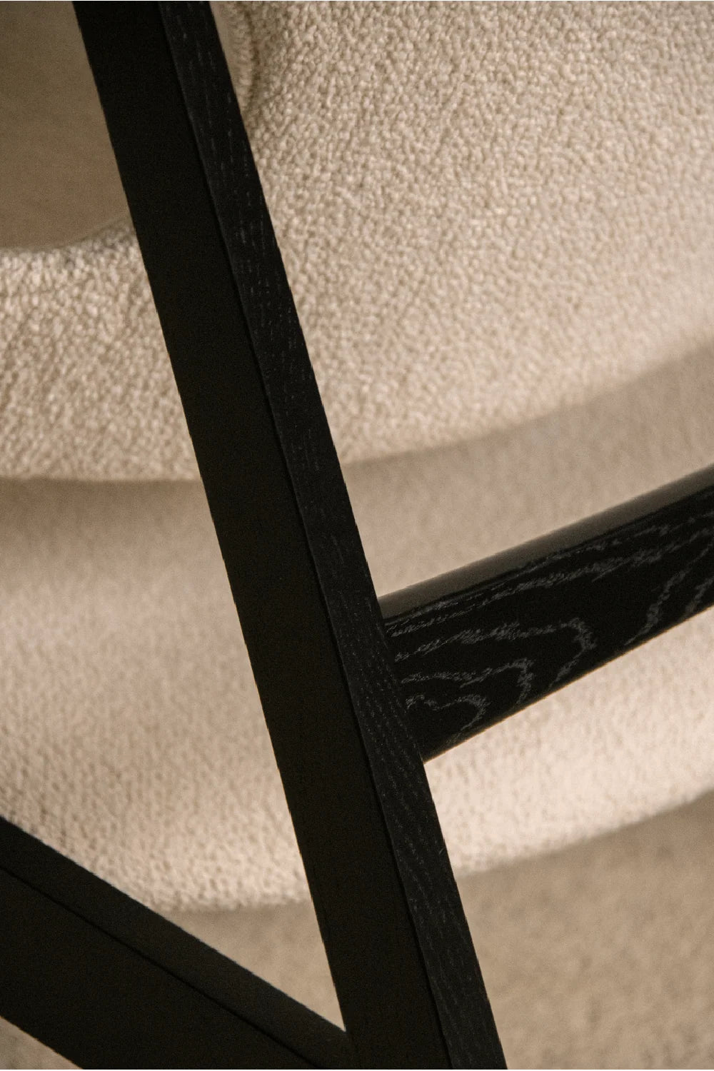 Luxury Black Oak Lounge Chair Modern Italian Style for Villa