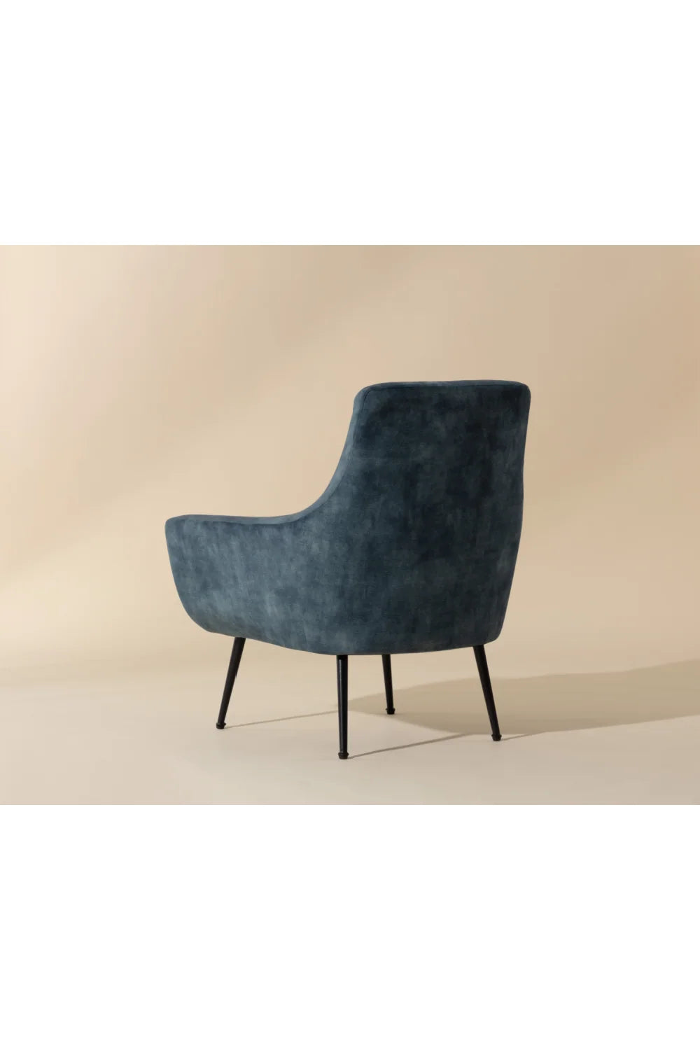 Luxury Blue Fabric Lounge Chair Modern European Style for Villa
