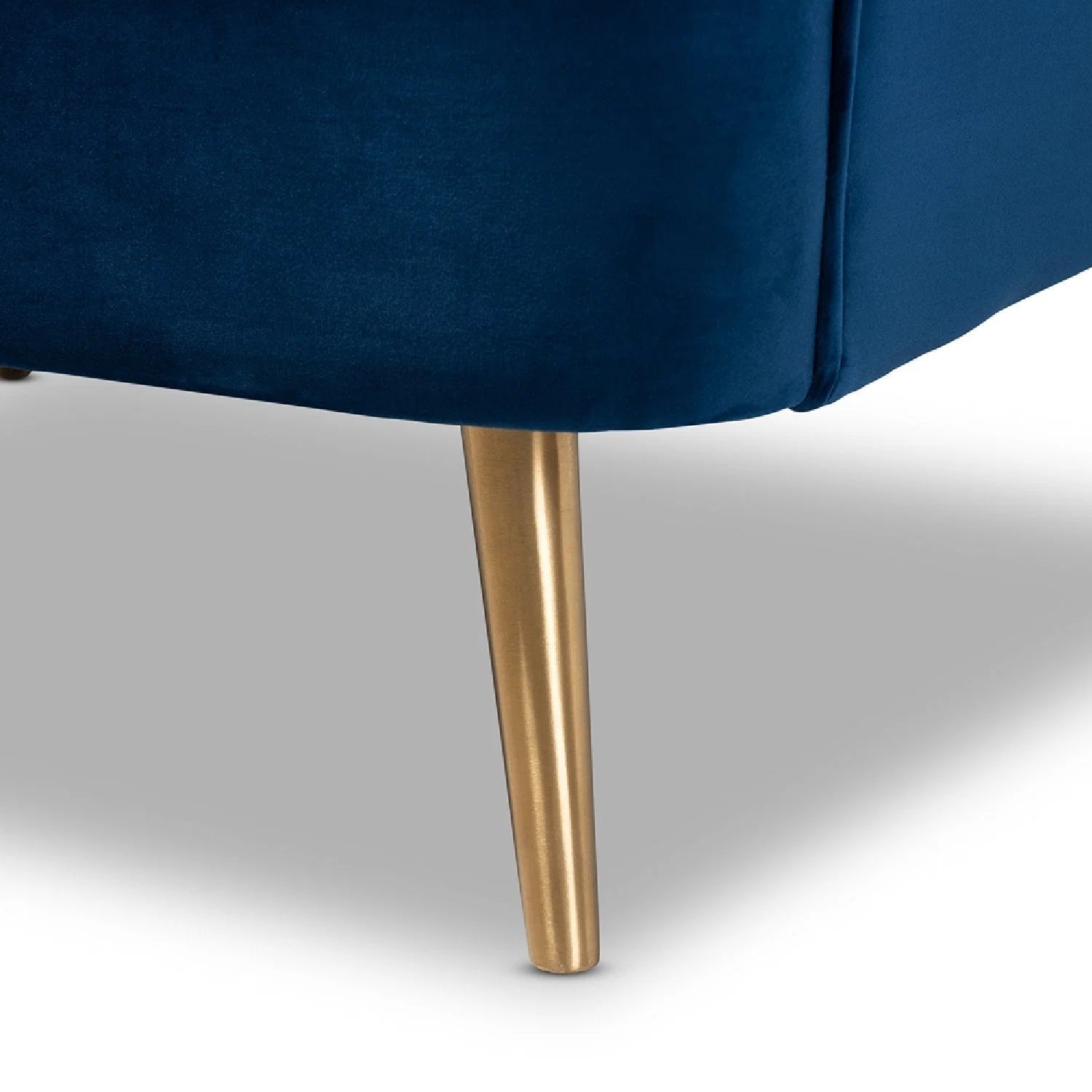 Luxury Blue Velvet Accent Chair Modern European Style for Villa