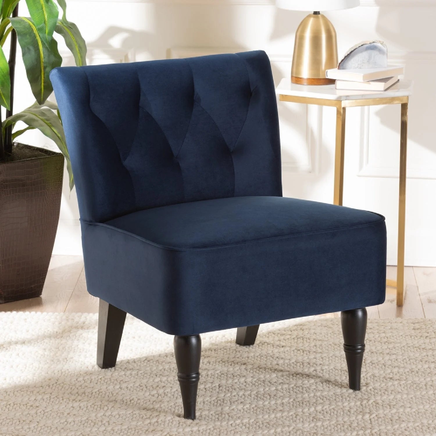 Luxury Blue Velvet Accent Chair Modern Italian Style for Villa